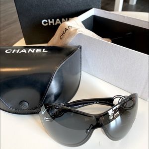 Channel Shield Sunglasses